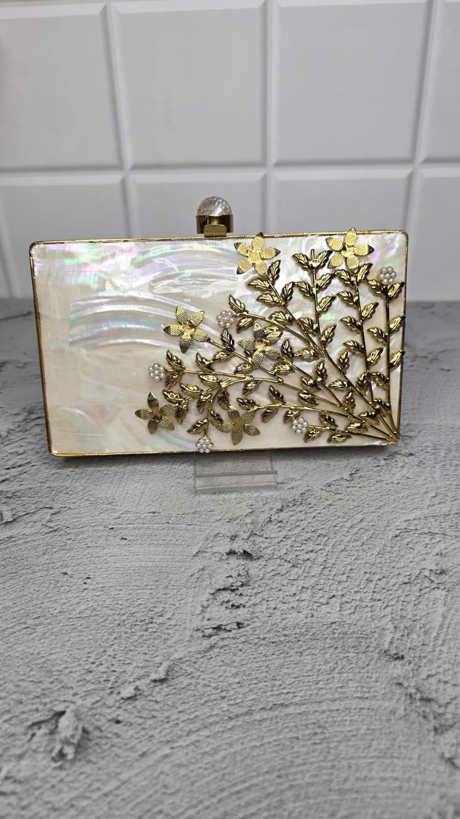 SWISNI ROUND MOP CLUTCH BAG