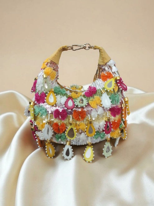 VRPS Handicrafts SWIS-4398 Front View