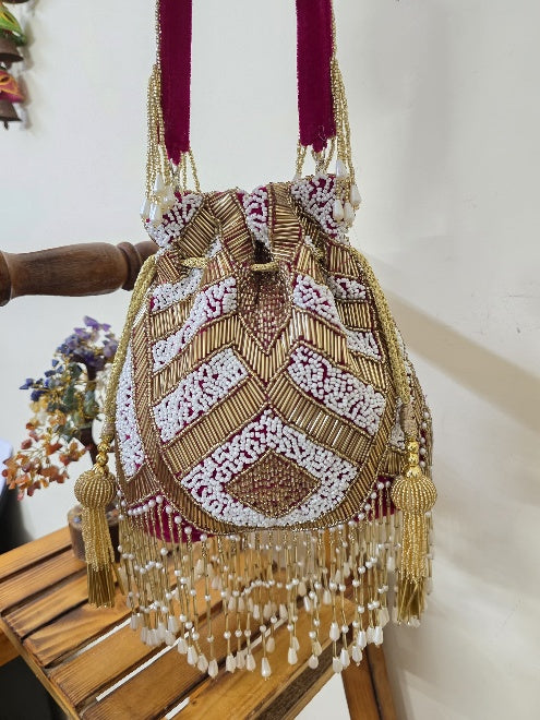 VRPS Handicrafts SWIS-2273 Front View