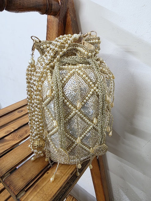 VRPS Handicrafts SWIS-2852 Front View