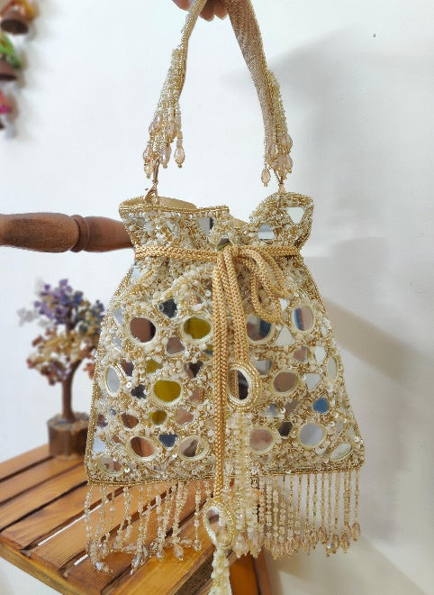 VRPS Handicrafts SWIS-2773 Front View