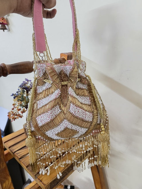 VRPS Handicrafts SWIS-2274 Front View