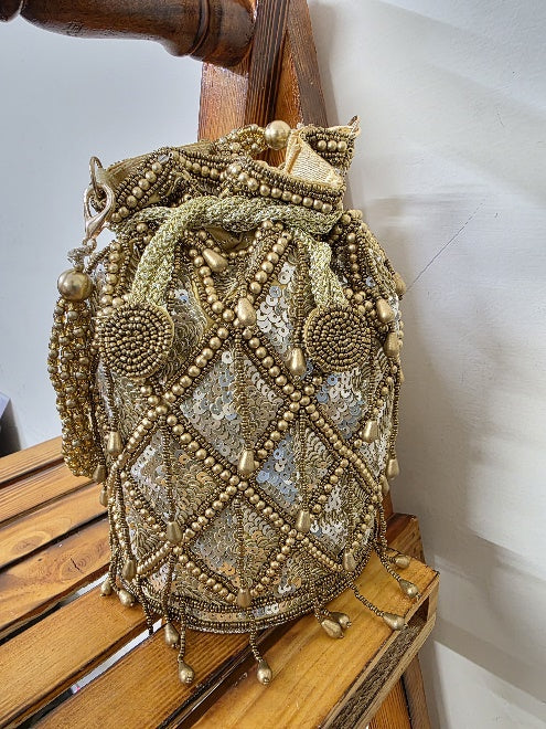 VRPS Handicrafts SWIS-2851 Front View