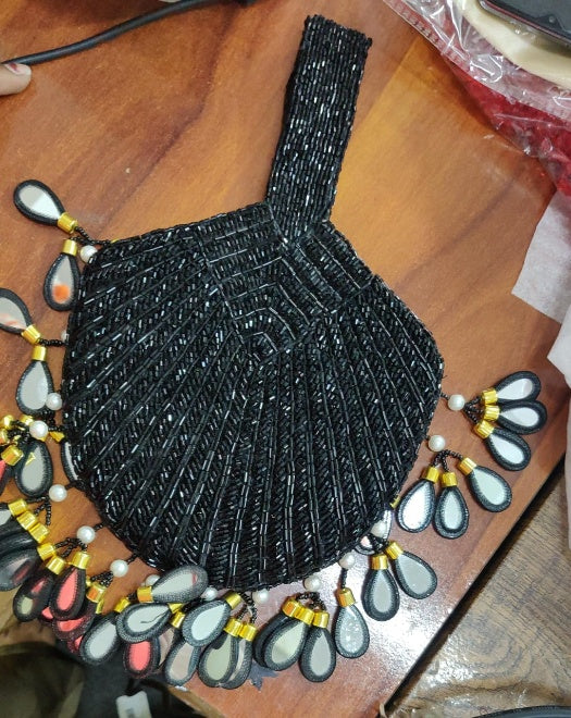 VRPS Handicrafts SWIS-3702 Front View