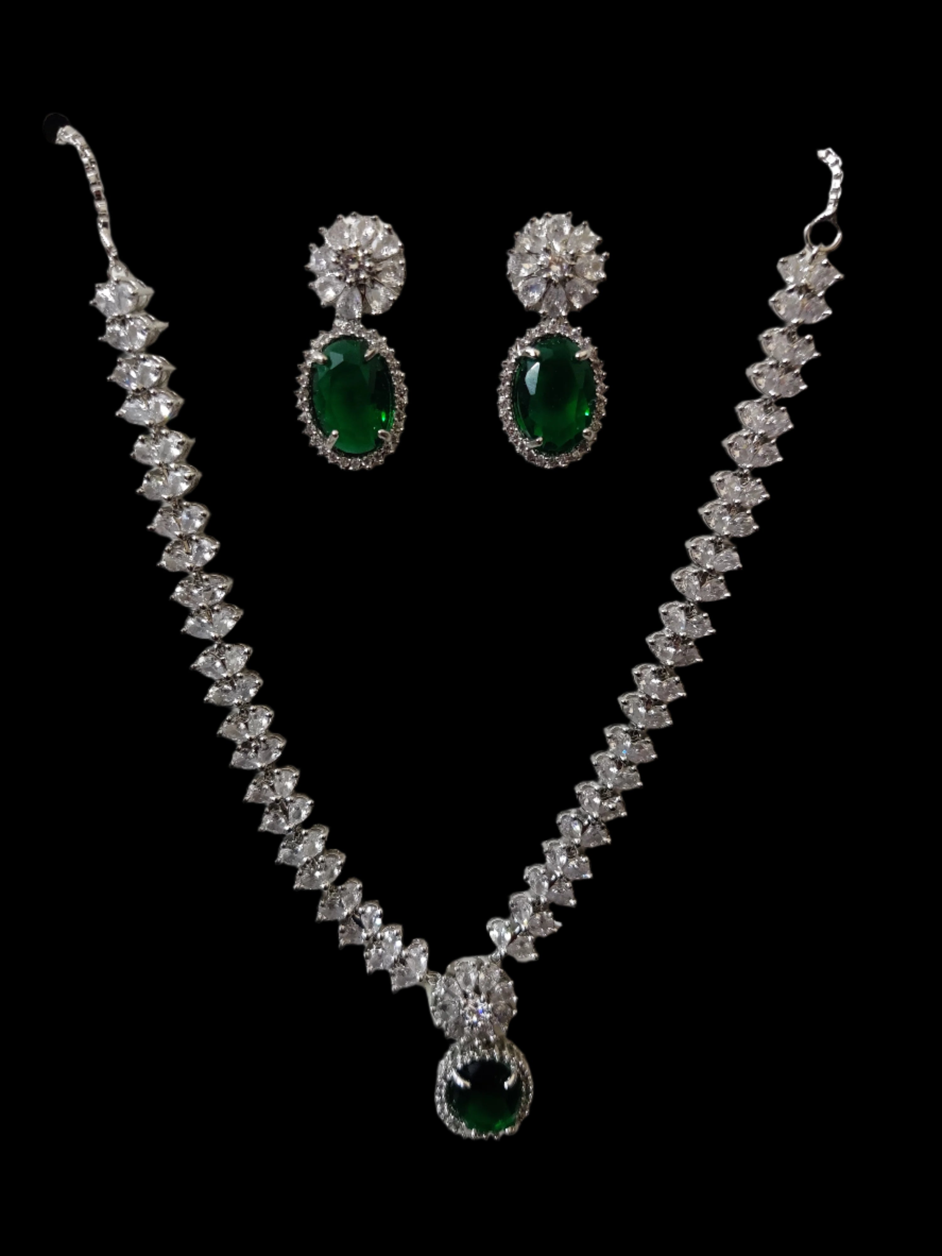 Neckless