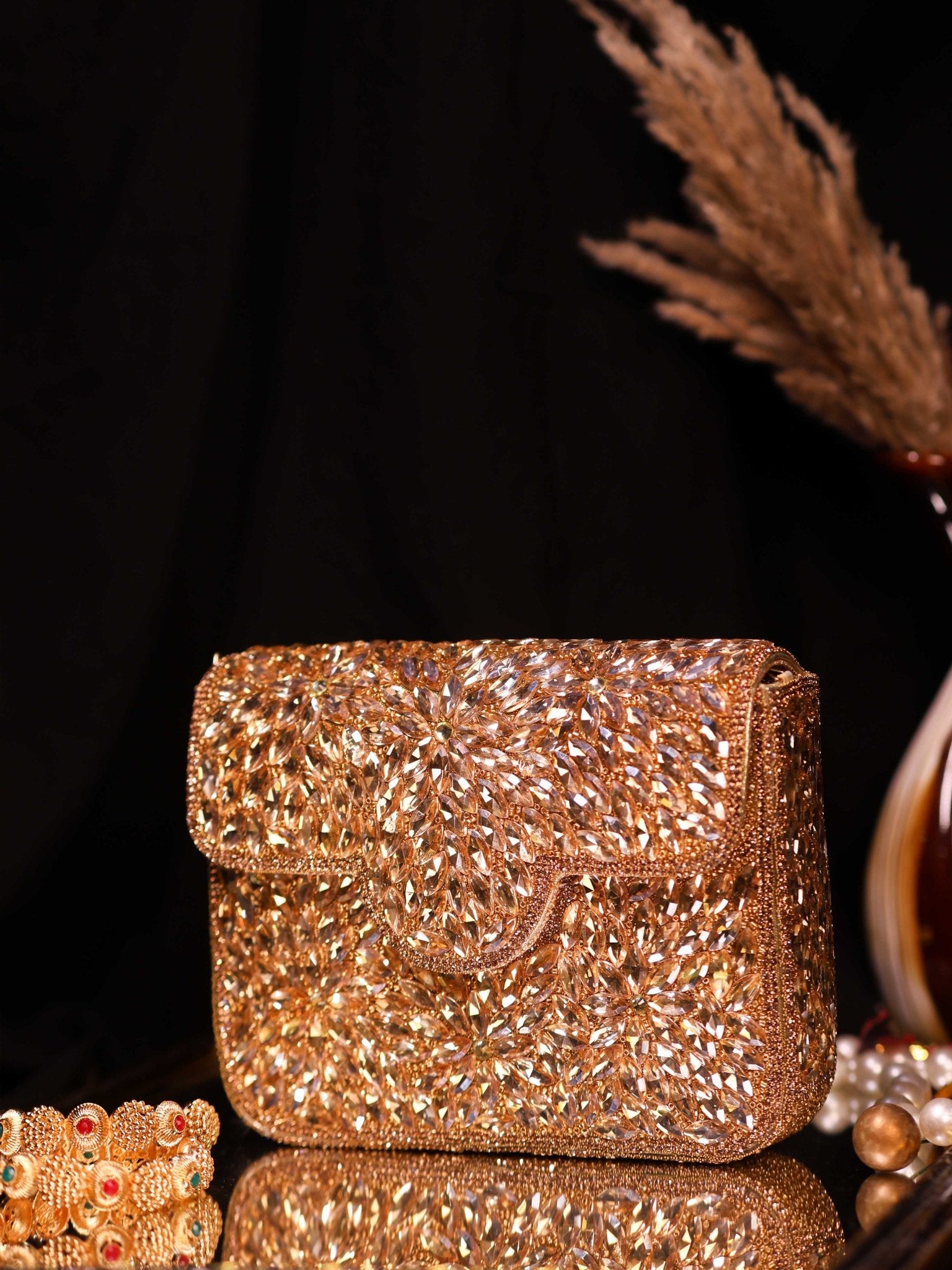 VRPS Flap Bag | Handcrafted Ethnic Bag | SWIS-3038 - VRPS Handicrafts
