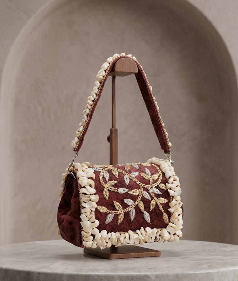 VRPS Flap Bag | Handcrafted Ethnic Bag | SWIS-4768 - VRPS Handicrafts